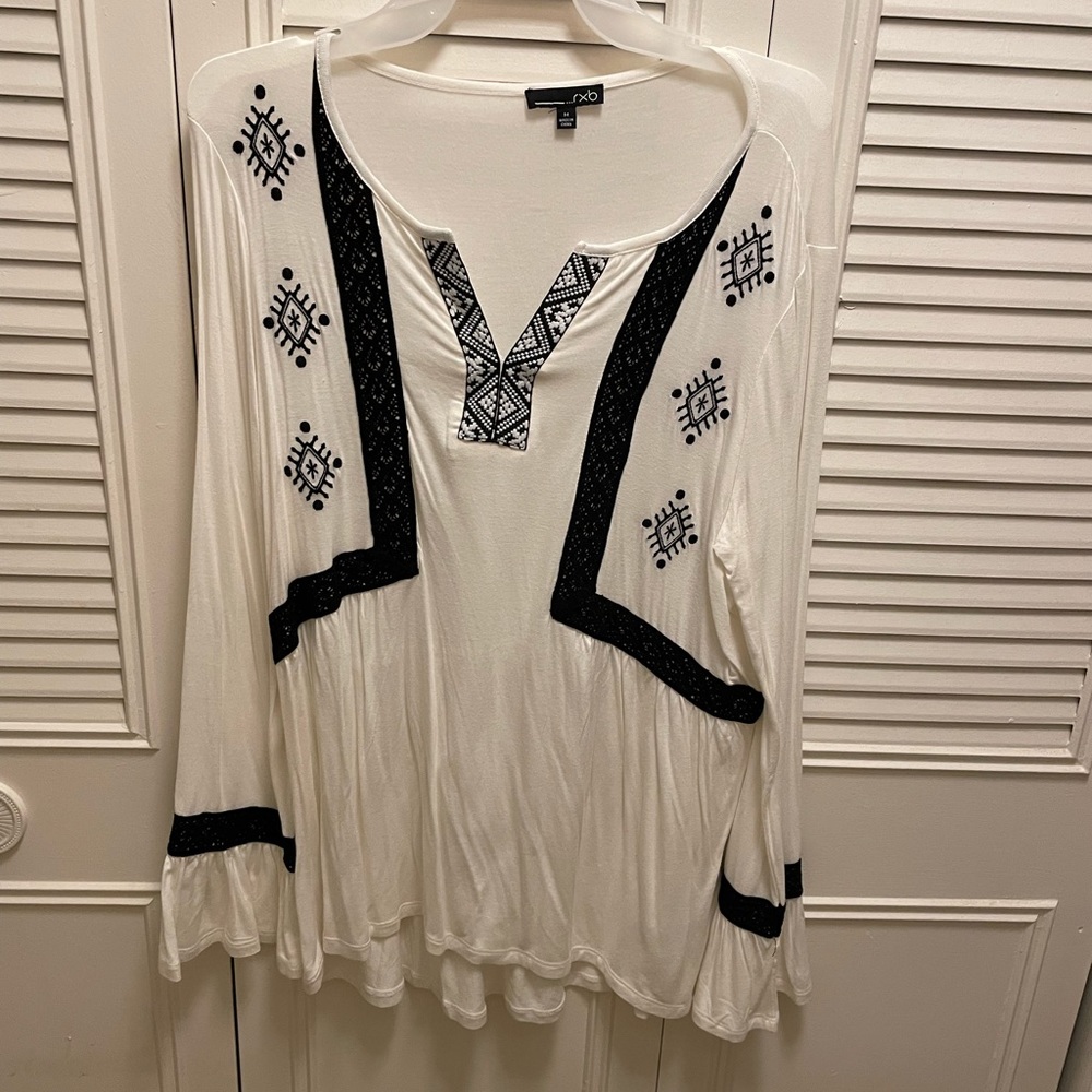 White Top - M